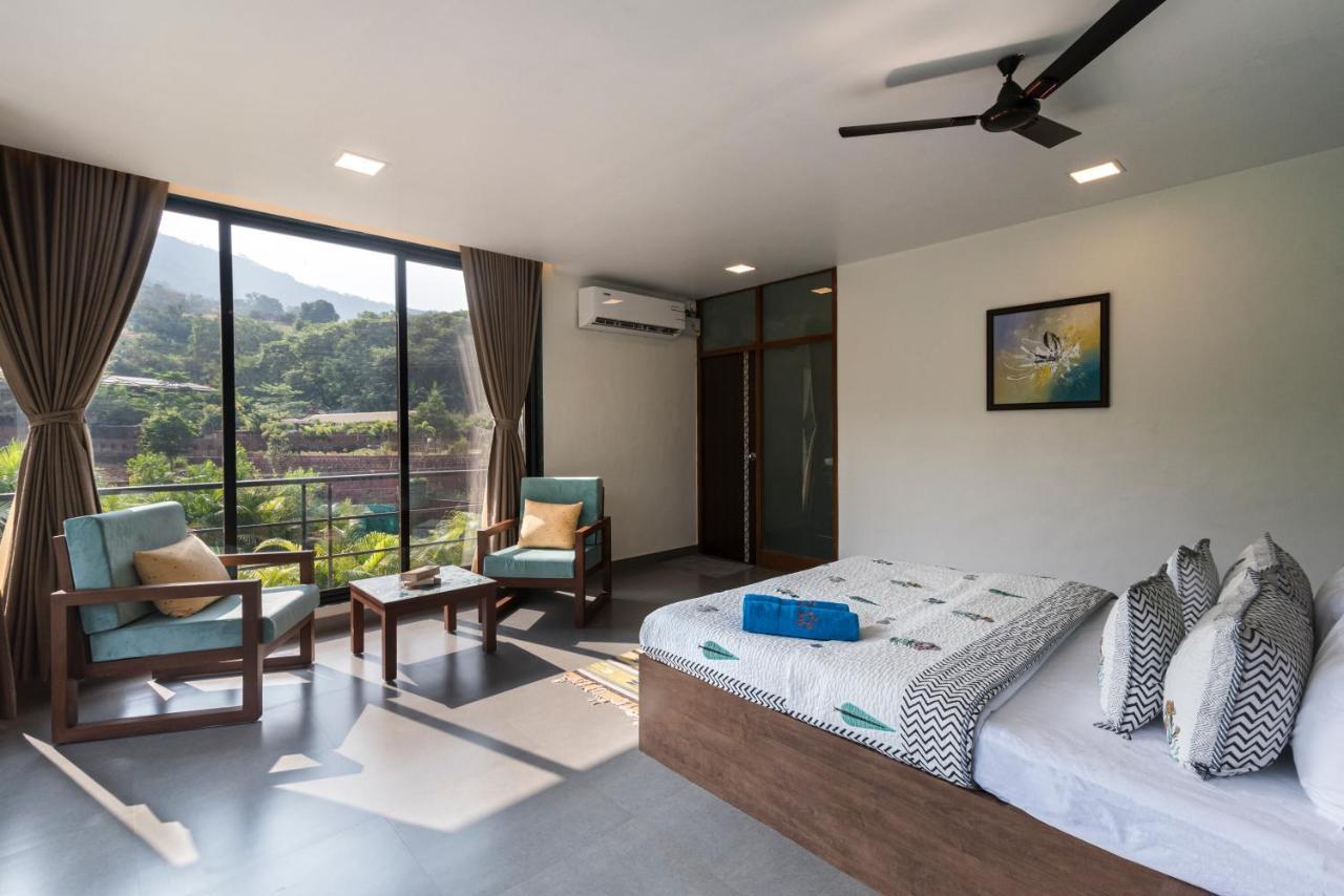 Saffronstays Mountain Aer, 卡尔贾特 外观 照片